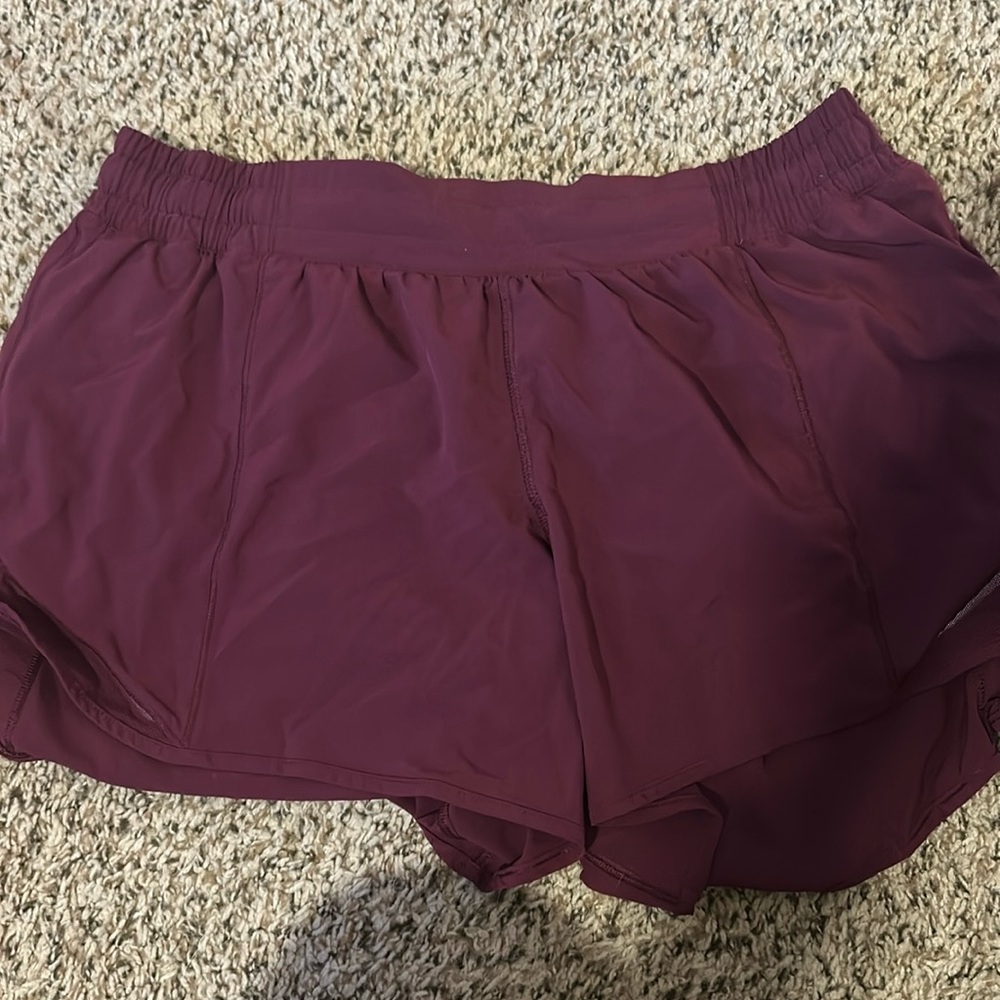 lululemon hotty hot shorts